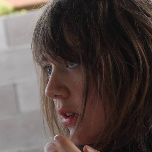 Meet your Posher, Sarah - Picture 1 of 1